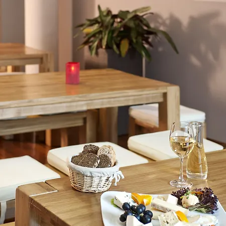 Nh Bingen Hotel 4*